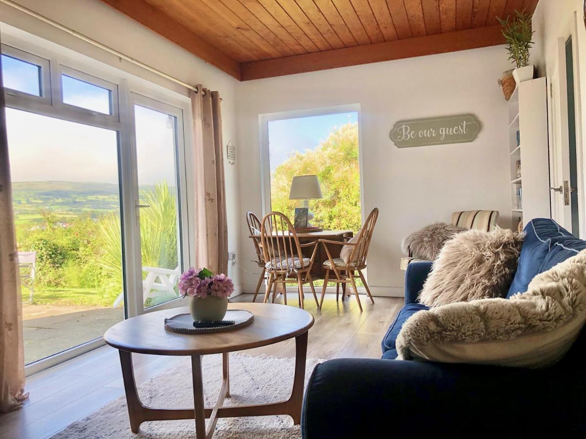 Ballygally Seaview And Garden Hideaway Buitenkant foto